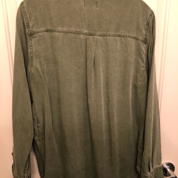 Old Navy Army Green Button Down - Picture 3 of 5